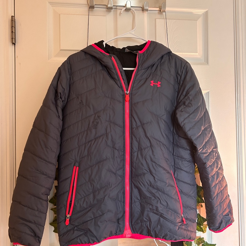 grey and pink under armour puffer jacket